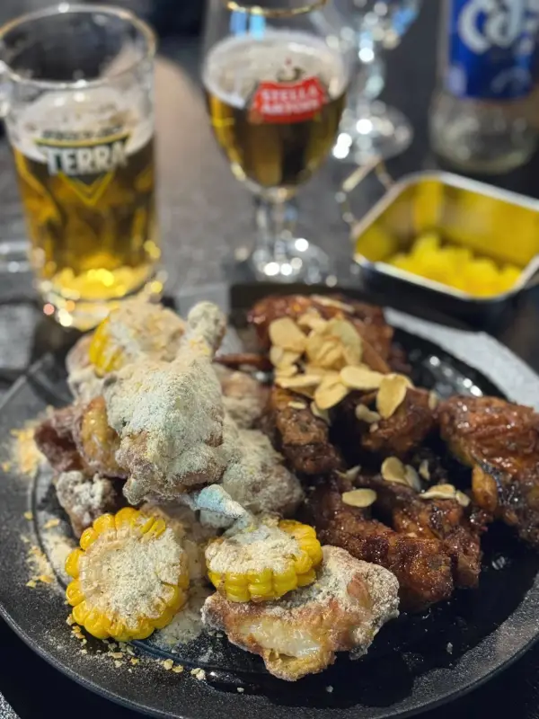 Puradak 黑蒜炸雞 烤玉米起司炸雞 組合照