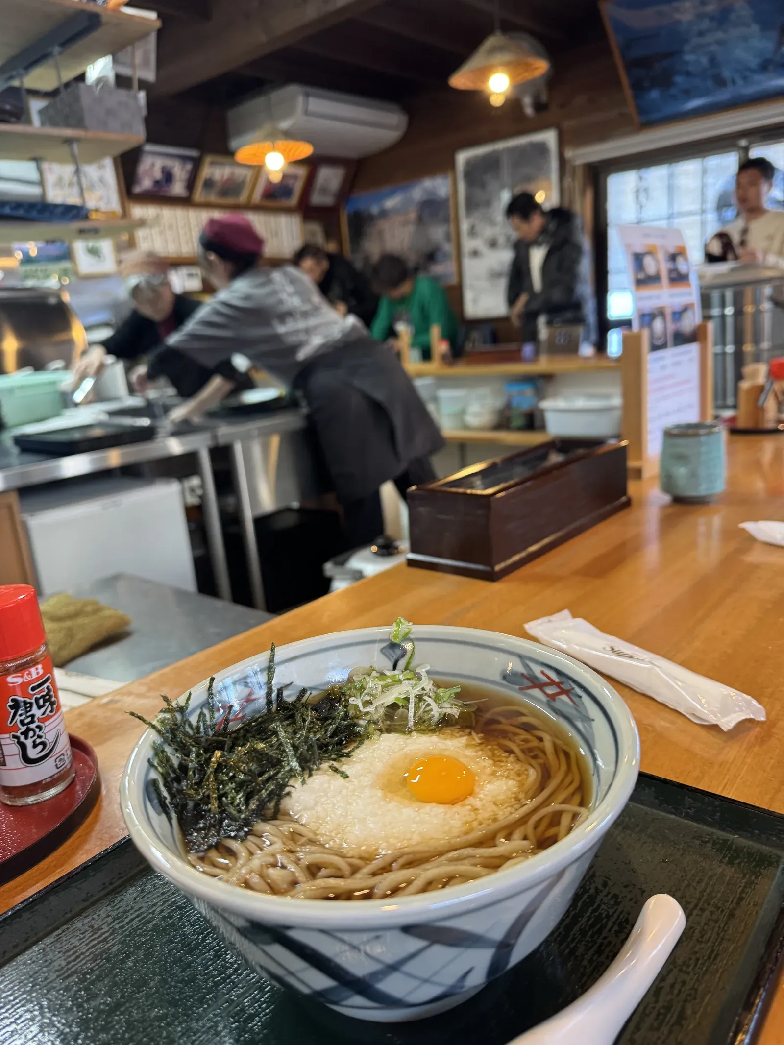 白川鄉 烏龍麵 溫泉蛋 — 熱湯烏龍麵特寫