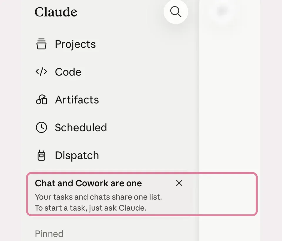 Claude App 更新後側欄顯示 Chat and Cowork are one 提示